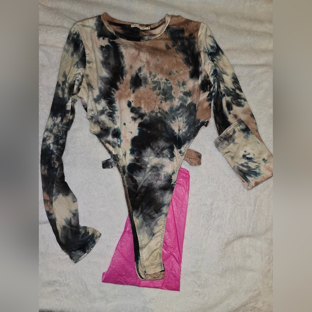 Heart Hips Multicolor Tie-Dye Top